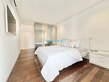 Apartamento T3 para Venda em Lordelo do Ouro e Massarelos