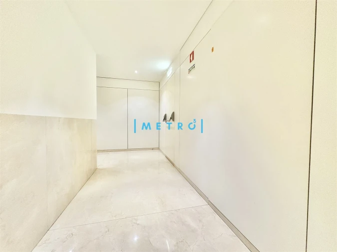 Apartamento T3 para Venda em Lordelo do Ouro e Massarelos Foto 18