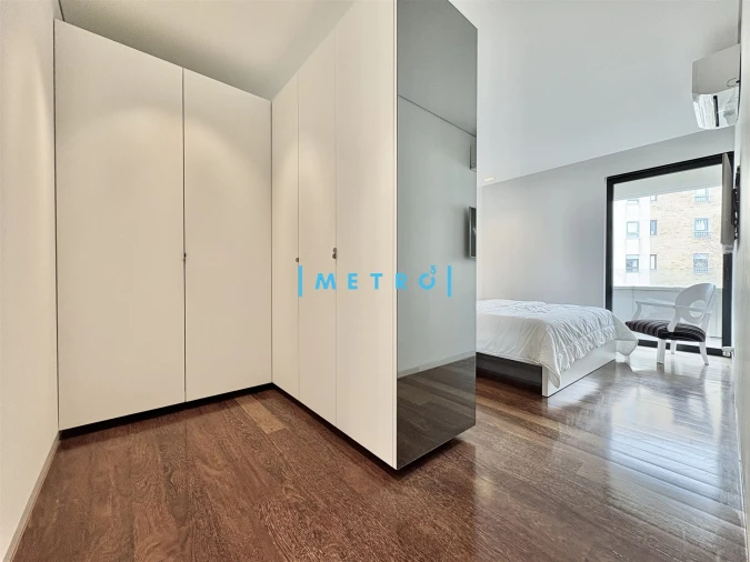 Apartamento T3 para Venda em Lordelo do Ouro e Massarelos Foto 9