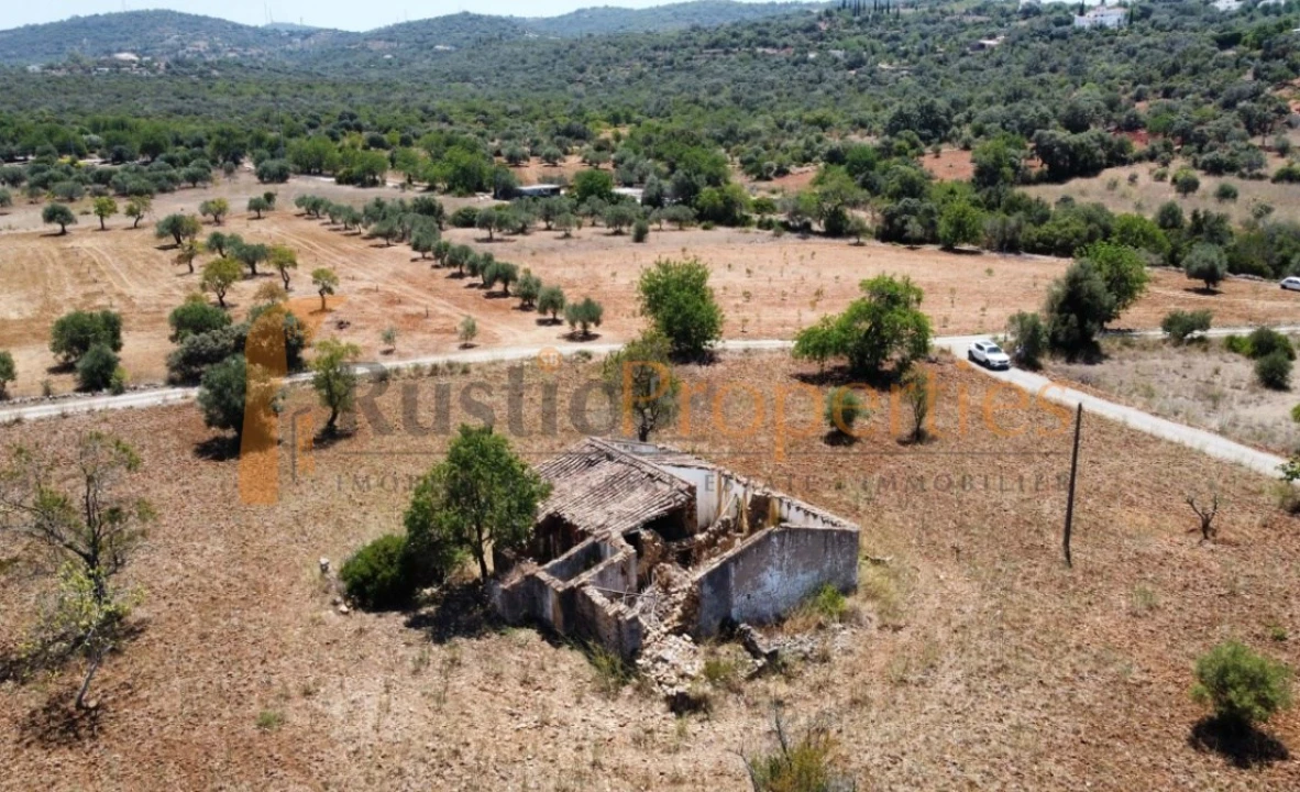 Terreno para Venda em Conceição e Estoi Foto 5
