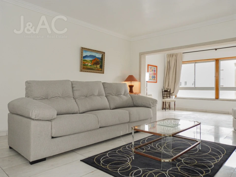 Apartamento T3 para Arrendamento em Cascais e Estoril Foto 2