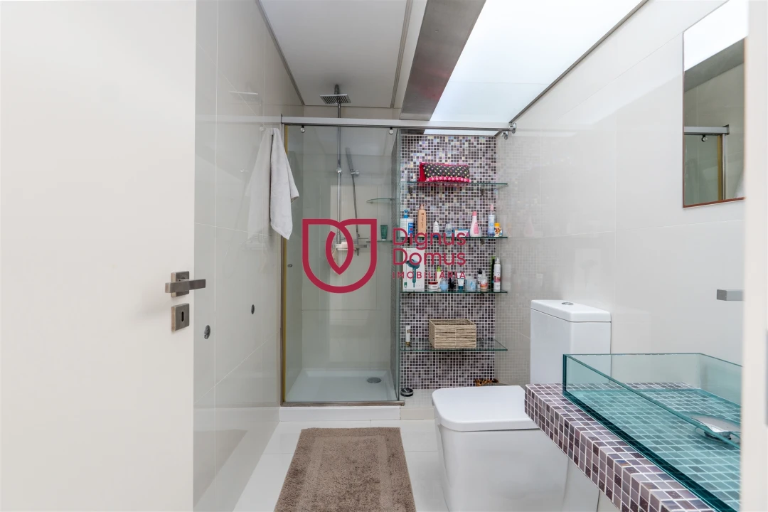 Moradia T7 para Venda em Constance Foto 12