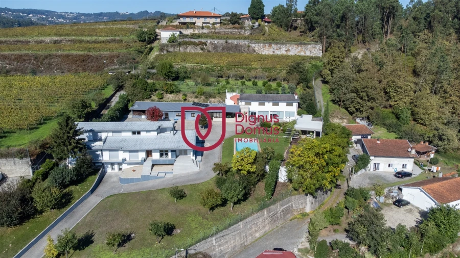 Moradia T7 para Venda em Constance Foto 70