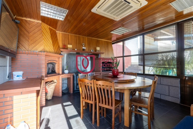 Moradia T7 para Venda em Constance Foto 51