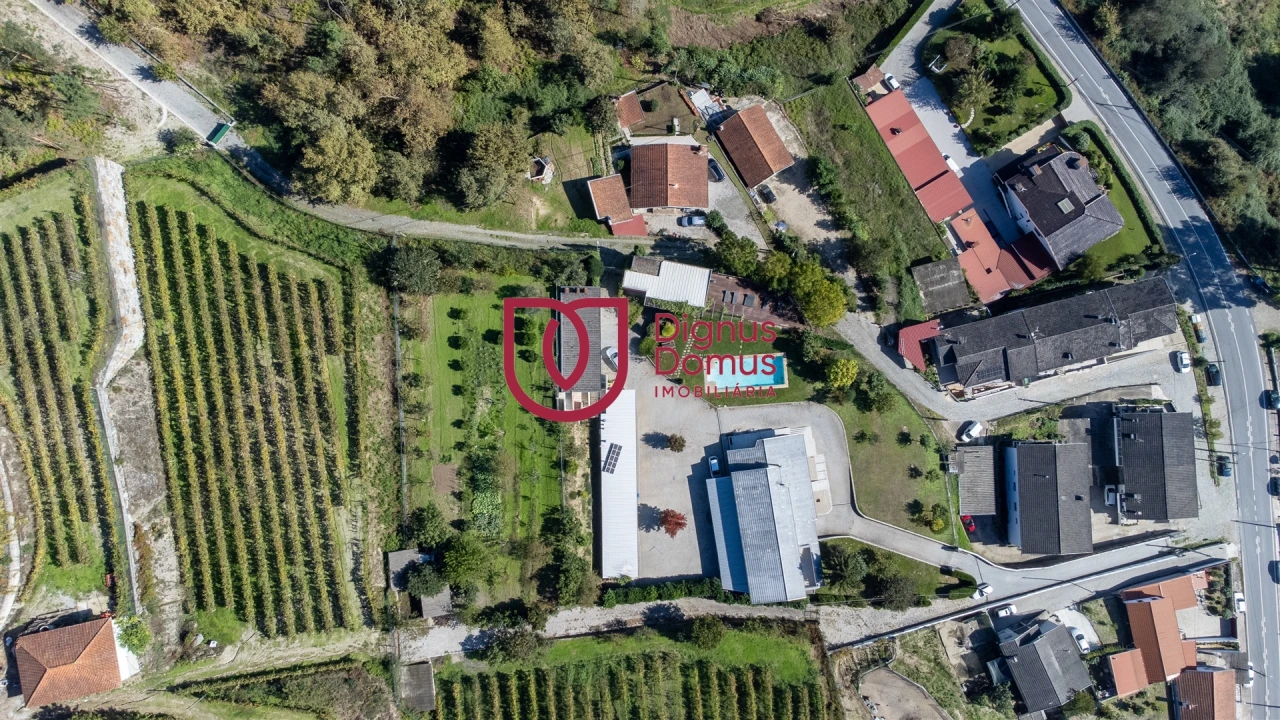 Moradia T7 para Venda em Constance Foto 67