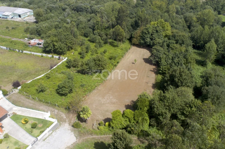 Terreno para Venda em Pedroso e Seixezelo Foto 8