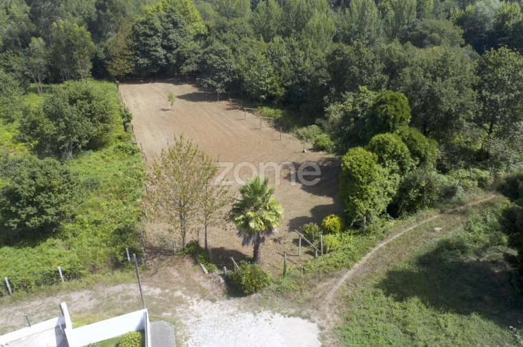 Terreno para Venda em Pedroso e Seixezelo Foto 11
