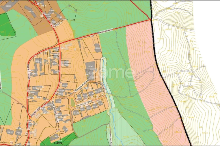 Terreno para Venda em Argoncilhe Foto 2