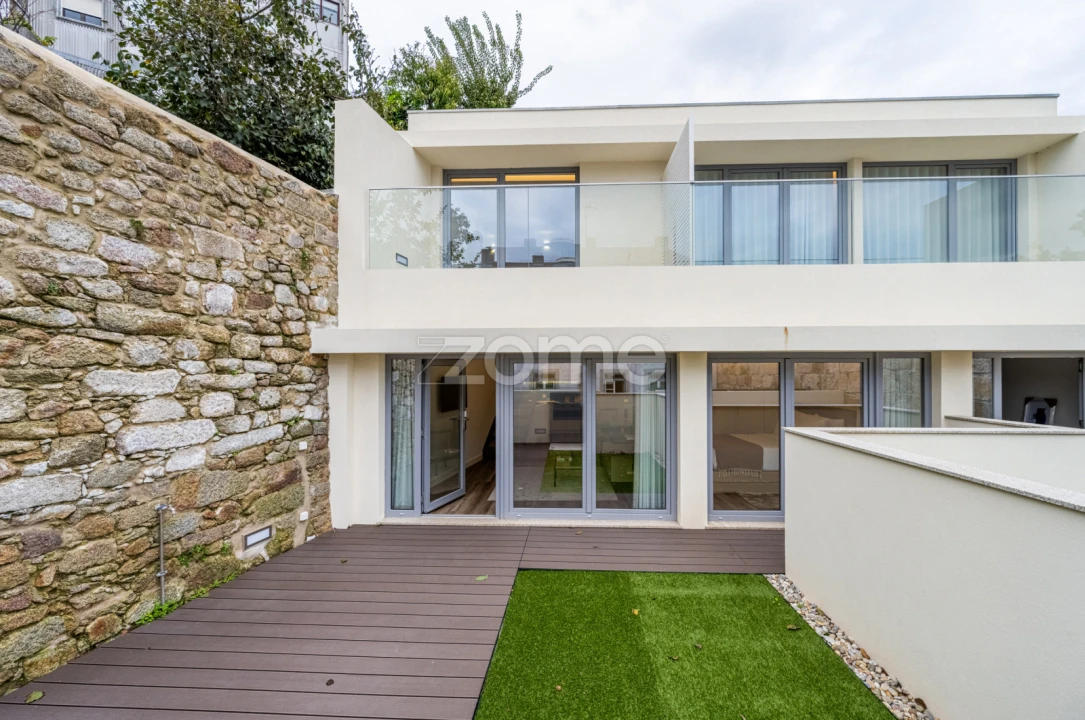 Apartamento T2 para Venda em Santa Marinha e São Pedro da Afurada Foto 2