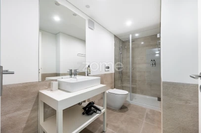 Apartamento T1 para Venda em Santa Marinha e São Pedro da Afurada