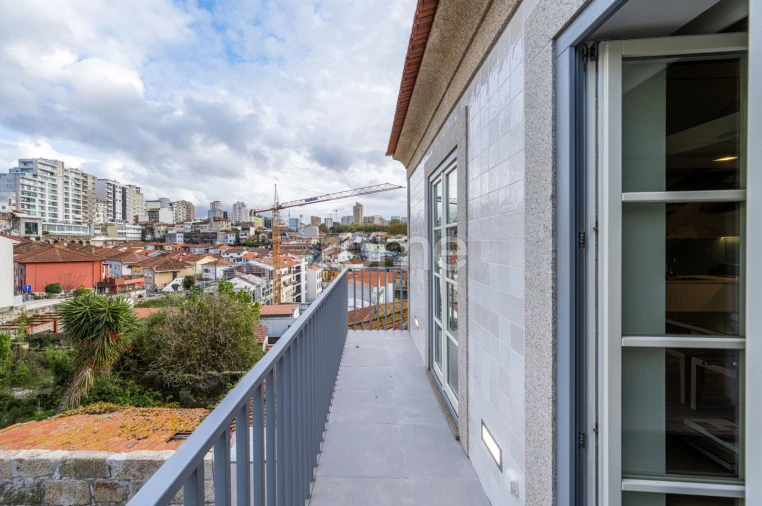 Apartamento T1 para Venda em Santa Marinha e São Pedro da Afurada Foto 3