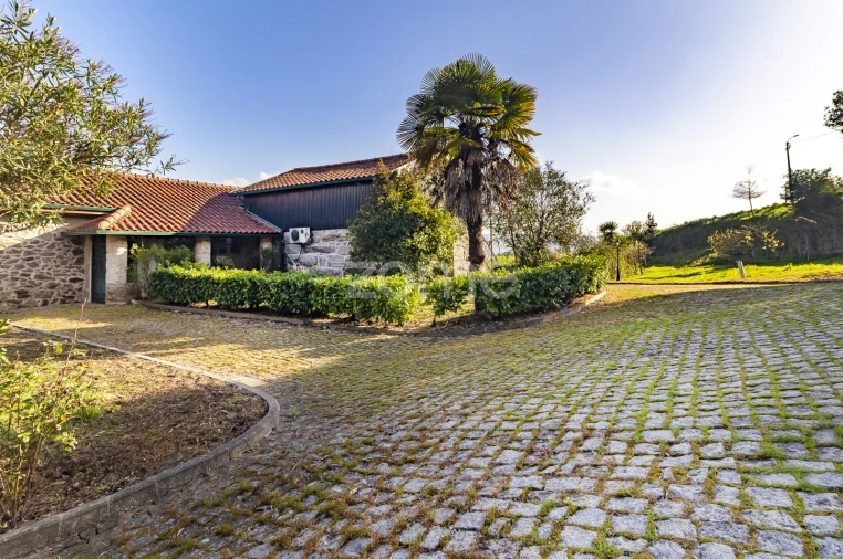 Quinta T9 para Venda em Serzedo e Calvos Foto 3