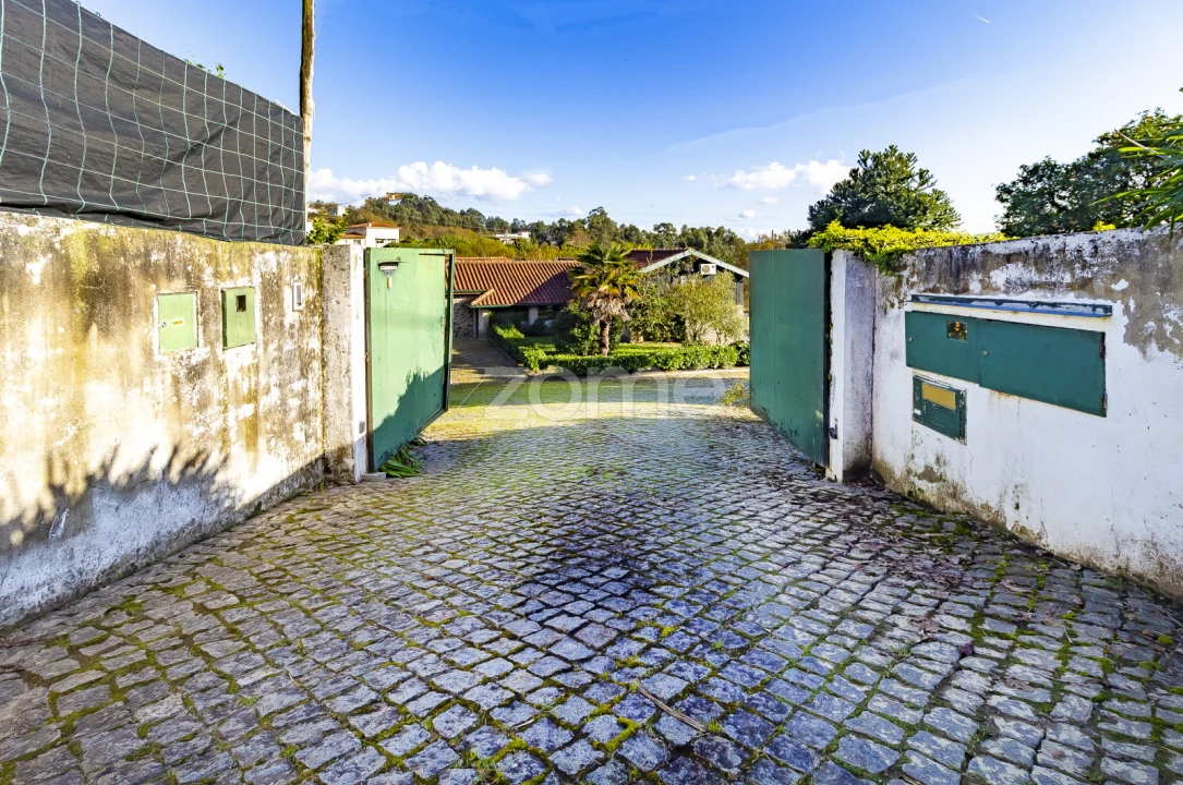 Quinta T9 para Venda em Serzedo e Calvos Foto 2