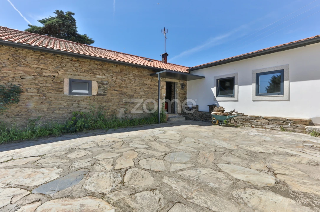 Quinta T5 para Venda em Barcos e Santa Leocádia Foto 17