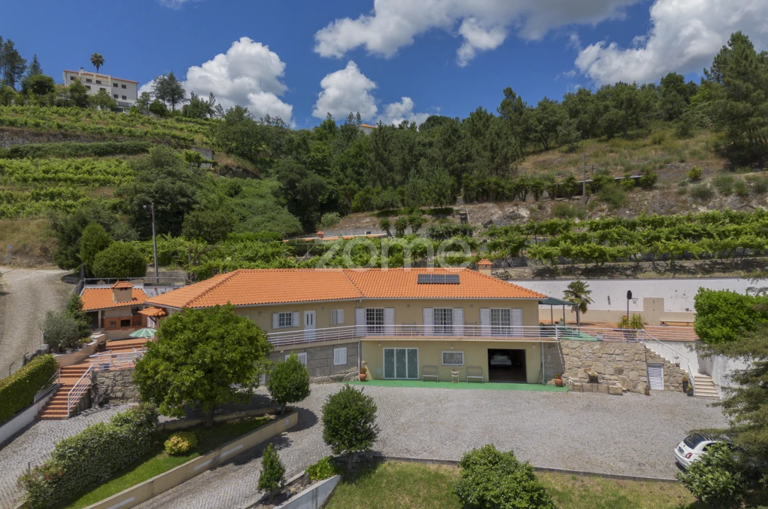 Quinta T5 para Venda em Amarante (São Gonçalo), Madalena, Cepelos e Gatão Foto 5