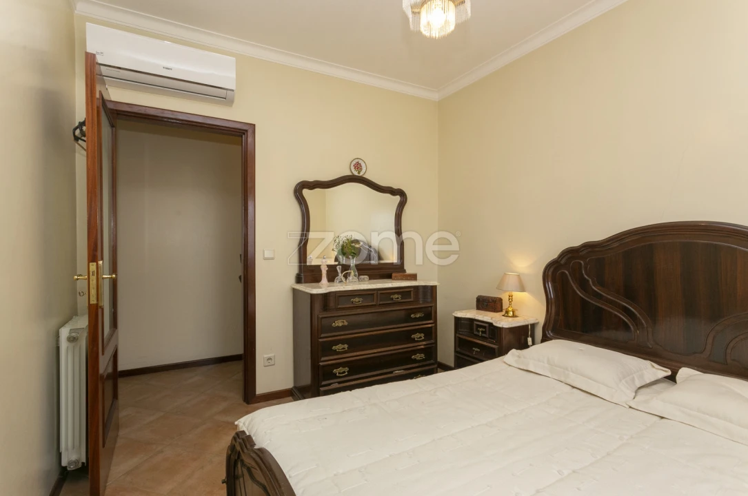 Quinta T5 para Venda em Amarante (São Gonçalo), Madalena, Cepelos e Gatão Foto 13