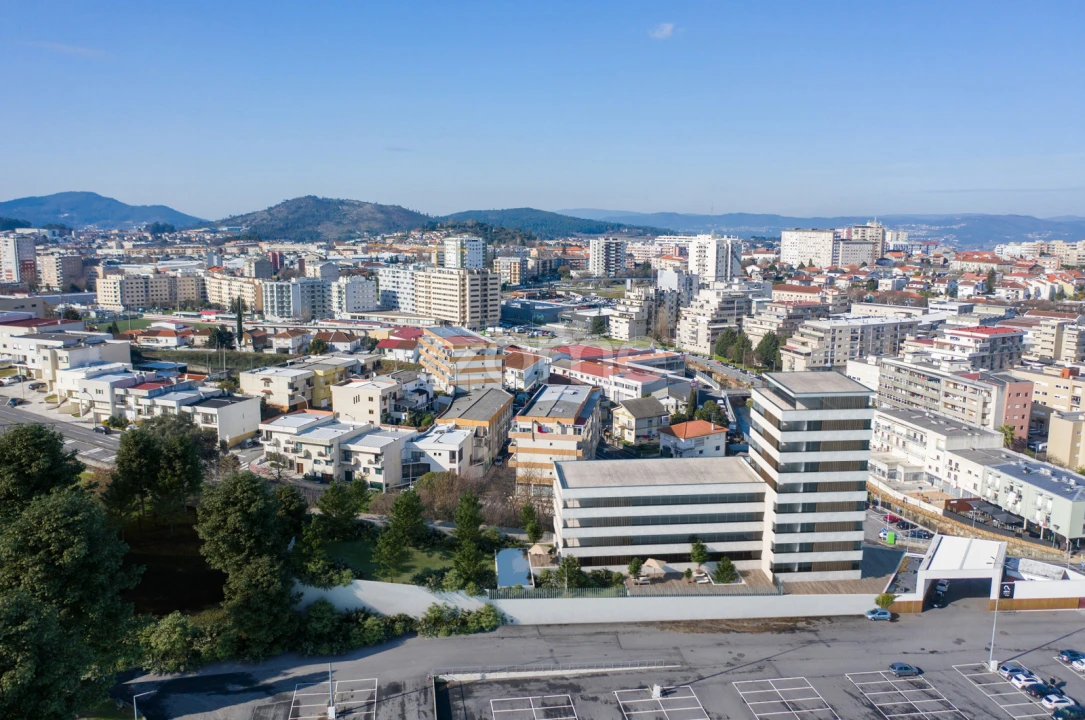 Terreno para Venda em Braga (São José de São Lázaro e São João do Souto) Foto 2