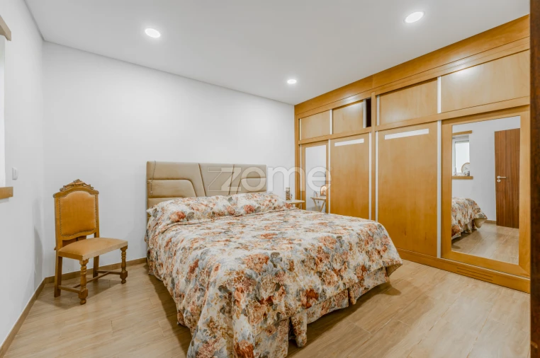 Moradia T5 para Venda em Ardegão, Freixo e Mato Foto 30