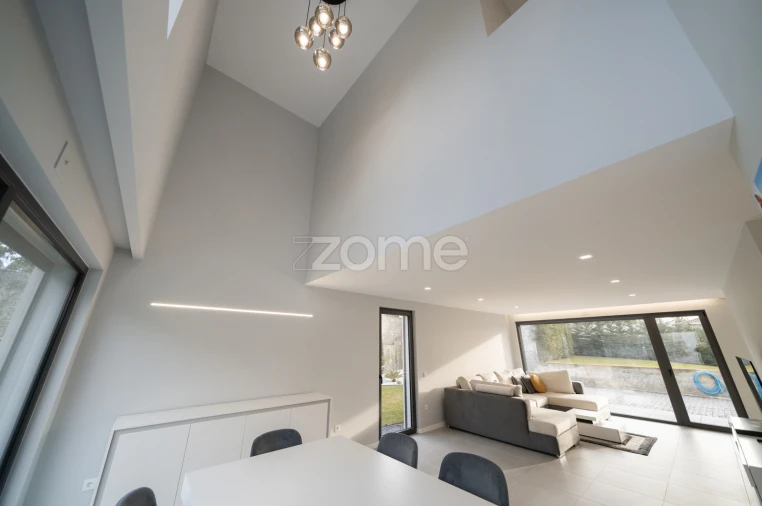 Moradia T3 para Venda em Vila Chã Foto 11