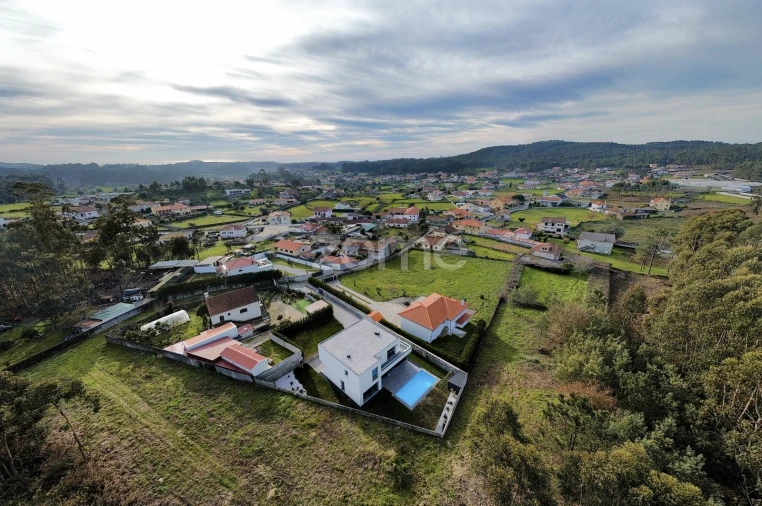 Moradia T3 para Venda em Vila Chã Foto 61