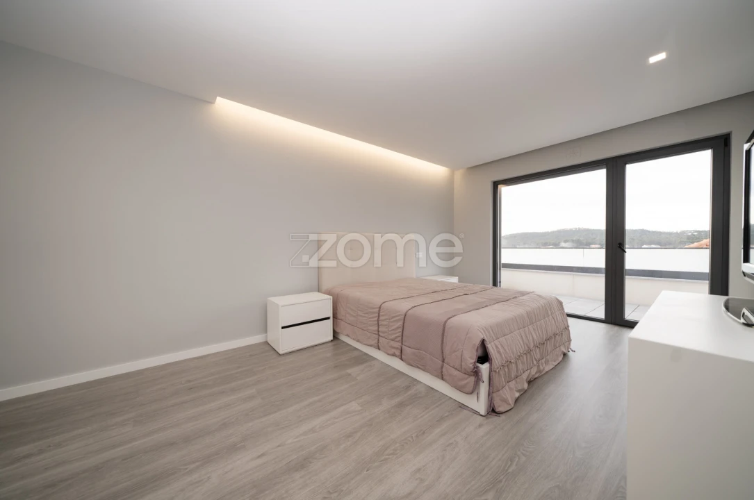 Moradia T3 para Venda em Vila Chã Foto 36