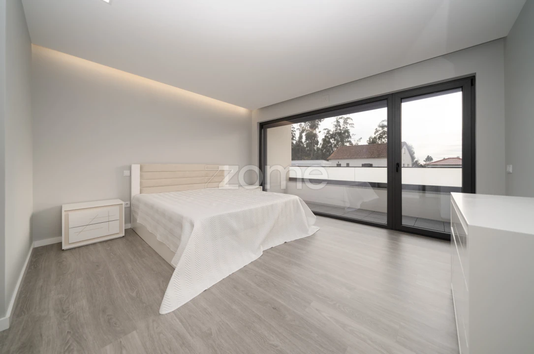 Moradia T3 para Venda em Vila Chã Foto 42