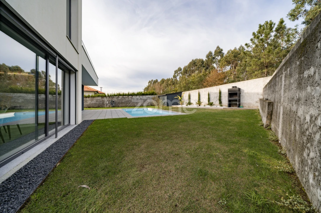 Moradia T3 para Venda em Vila Chã Foto 54