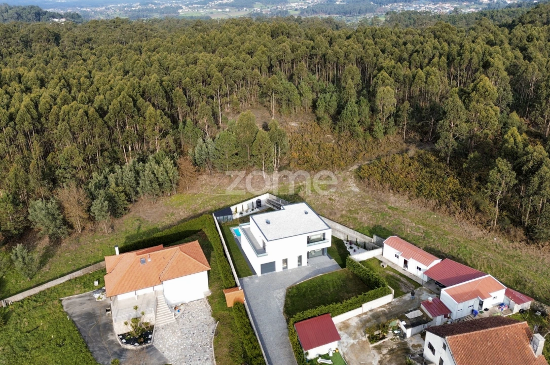 Moradia T3 para Venda em Vila Chã Foto 59