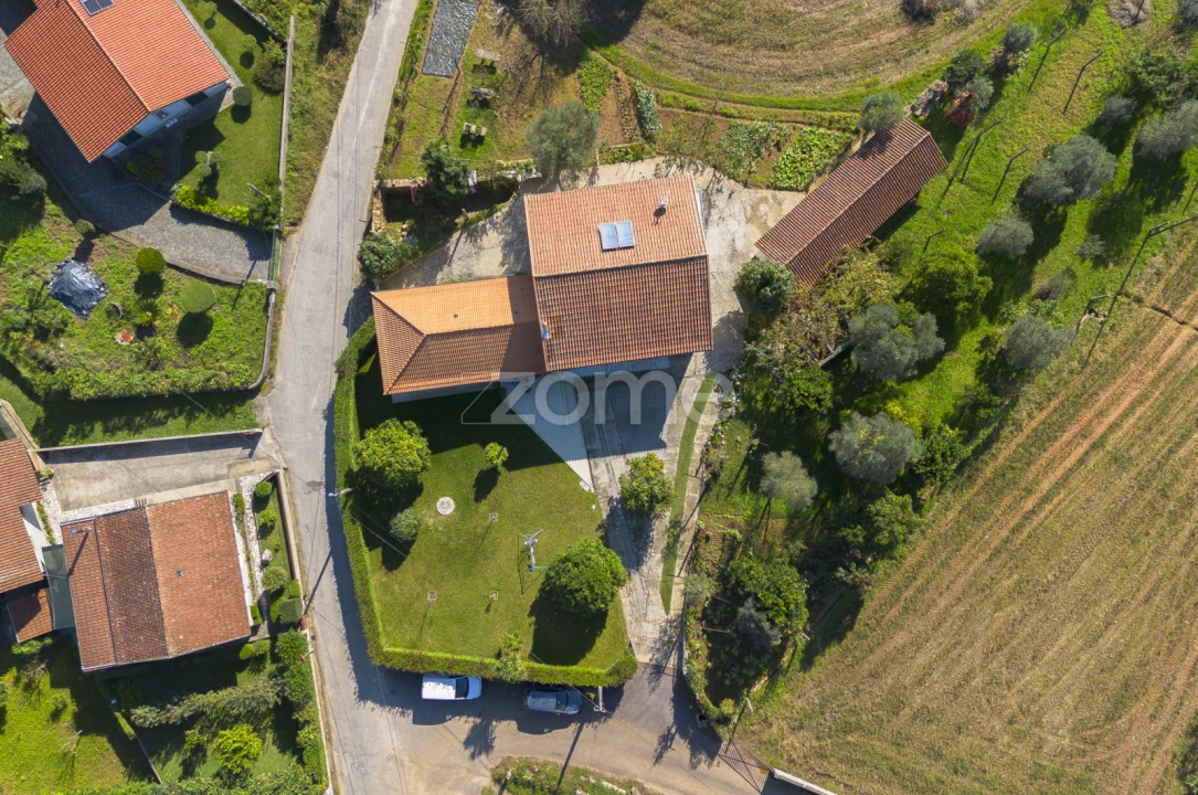 Moradia T4 para Venda em Arca e Ponte de Lima Foto 4