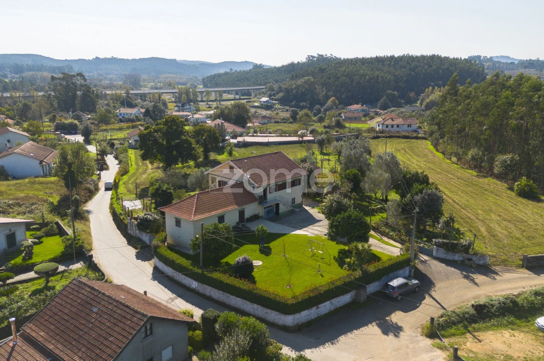 Moradia T4 para Venda em Arca e Ponte de Lima Foto 2