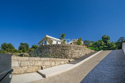 Moradia T4 para Venda em Sequeira