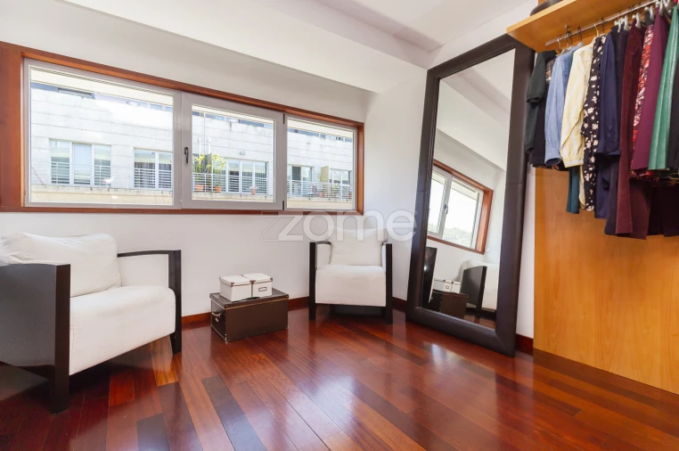 Apartamento T4 para Venda em Creixomil Foto 28