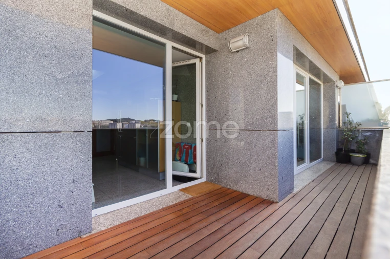 Apartamento T4 para Venda em Creixomil Foto 10