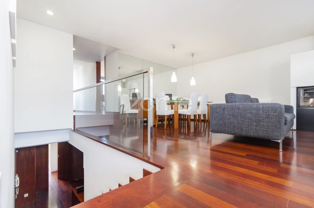 Apartamento T4 para Venda em Creixomil Foto 20