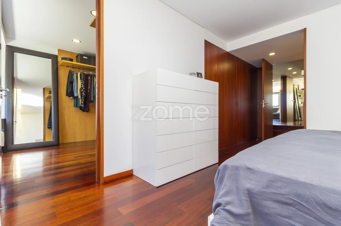 Apartamento T4 para Venda em Creixomil Foto 24
