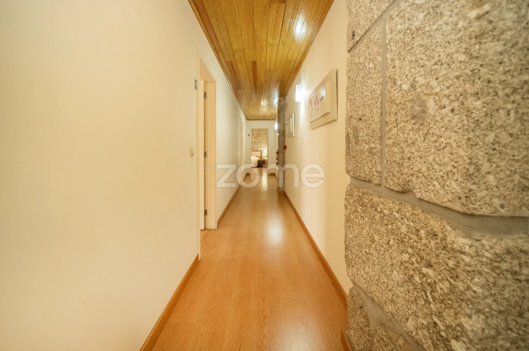 Quinta T8 para Venda em Campos e Louredo Foto 44