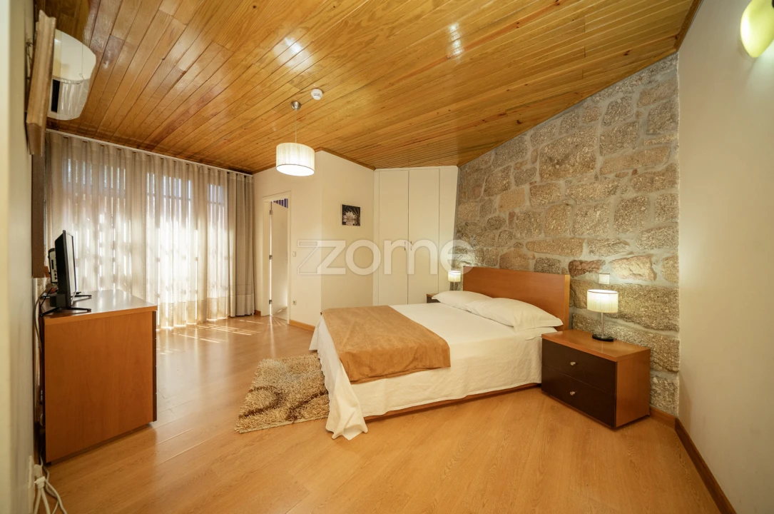 Quinta T8 para Venda em Campos e Louredo Foto 53