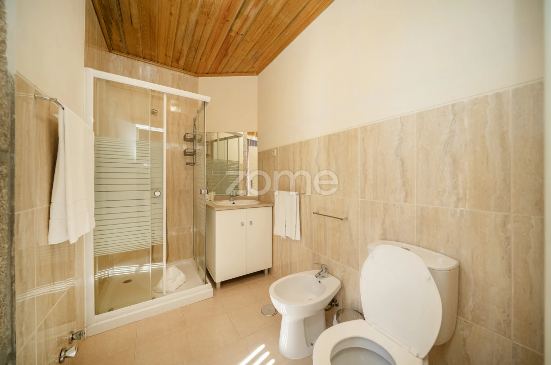 Quinta T8 para Venda em Campos e Louredo Foto 55