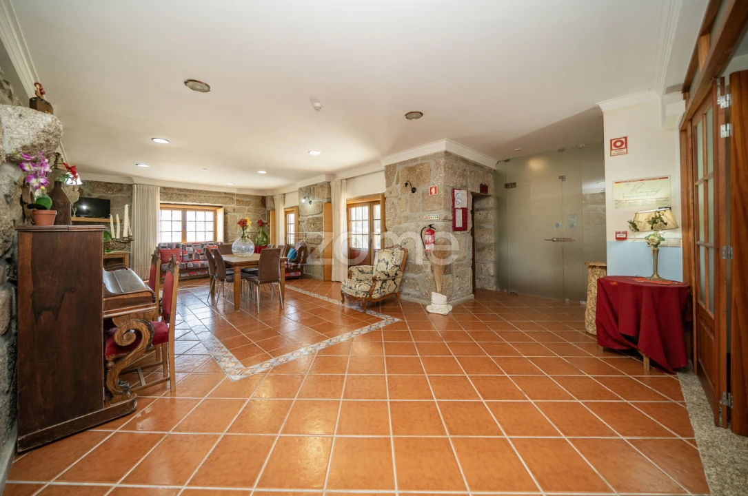 Quinta T8 para Venda em Campos e Louredo Foto 60