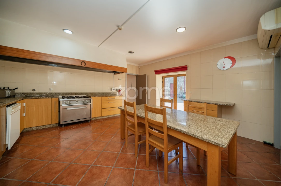 Quinta T8 para Venda em Campos e Louredo Foto 73