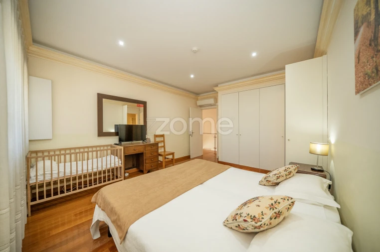 Quinta T8 para Venda em Campos e Louredo Foto 28