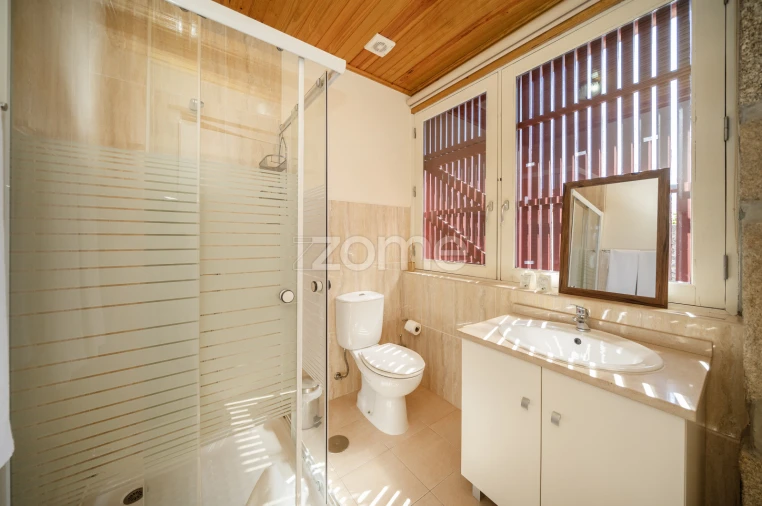 Quinta T8 para Venda em Campos e Louredo Foto 51