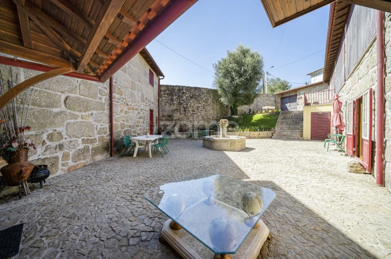 Quinta T8 para Venda em Campos e Louredo Foto 68