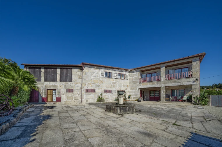 Quinta T8 para Venda em Campos e Louredo Foto 9