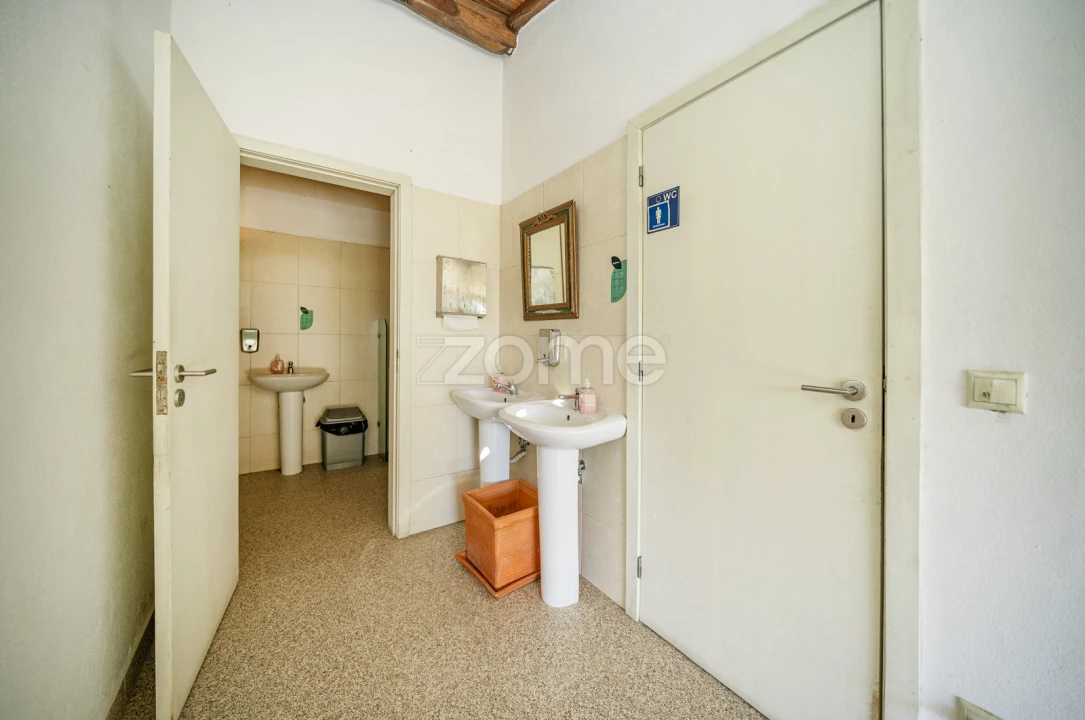 Terreno para Venda em Campos e Louredo Foto 33