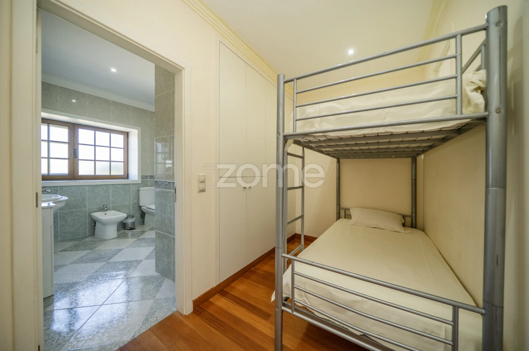 Terreno para Venda em Campos e Louredo Foto 56