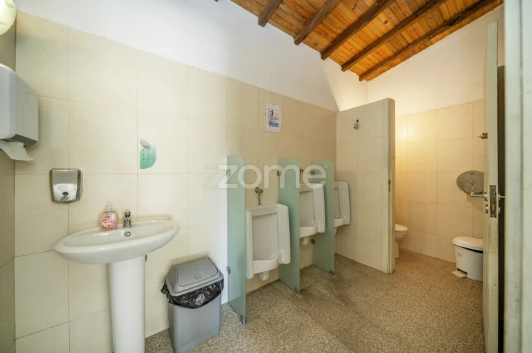 Terreno para Venda em Campos e Louredo Foto 35