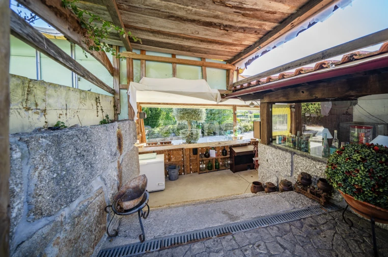 Terreno para Venda em Campos e Louredo Foto 37