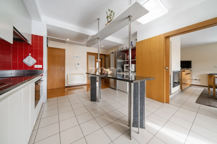 Moradia T6 para Venda em Nogueiró e Tenões Foto 14