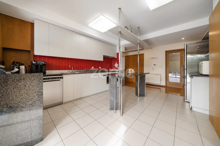 Moradia T6 para Venda em Nogueiró e Tenões Foto 16